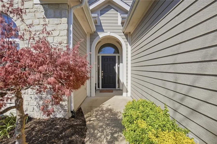 582 Yankee Trace Drive, Centerville, OH 45458 - #3