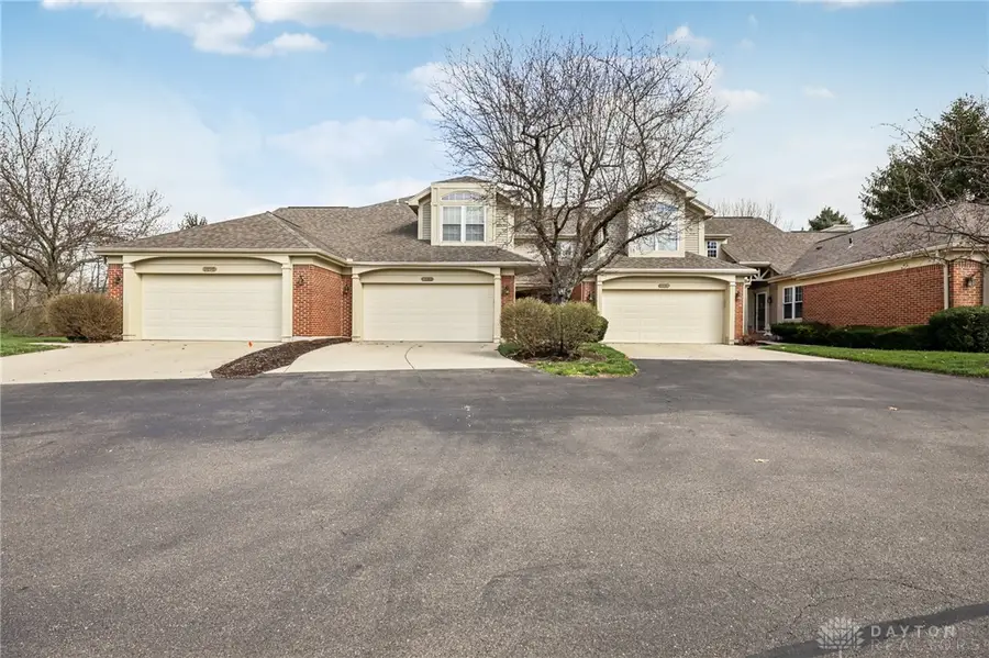 3896 W Summit Ridge Drive, Beavercreek, OH 45439 - #2