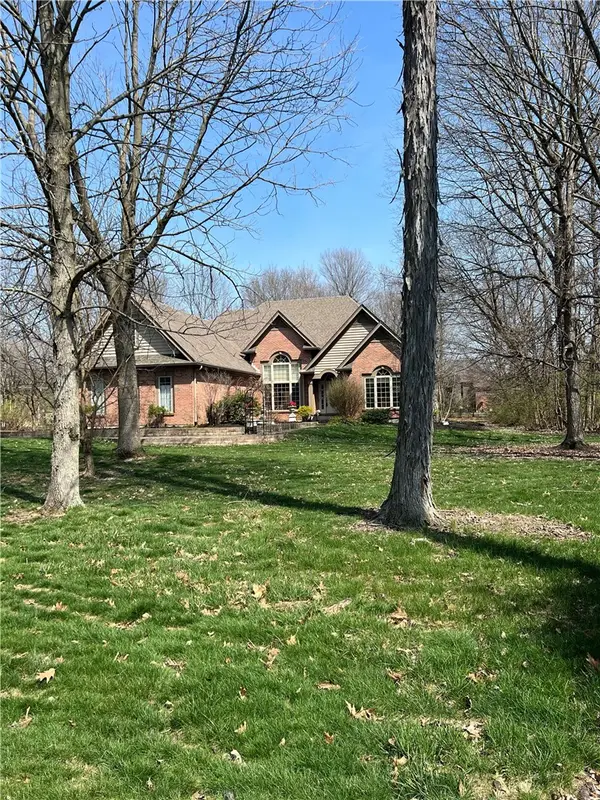 472 Timber Walk Court, Clearcreek Twp, OH 45066