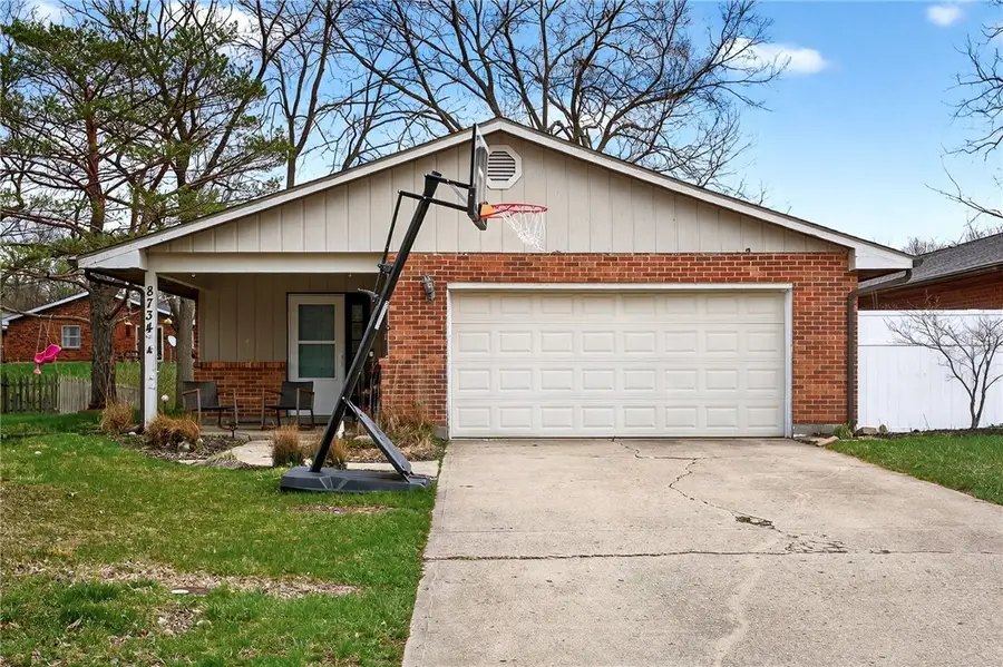 8734 Shadycreek Drive, Centerville, OH 45458 - #2