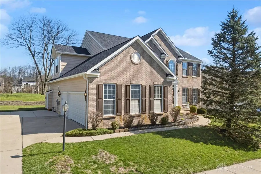 2432 Forest Oaks Drive, Beavercreek, OH 45431 - #2