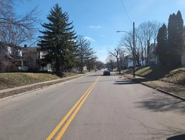 719 W Fairview Avenue, Dayton, OH 45406 - #3