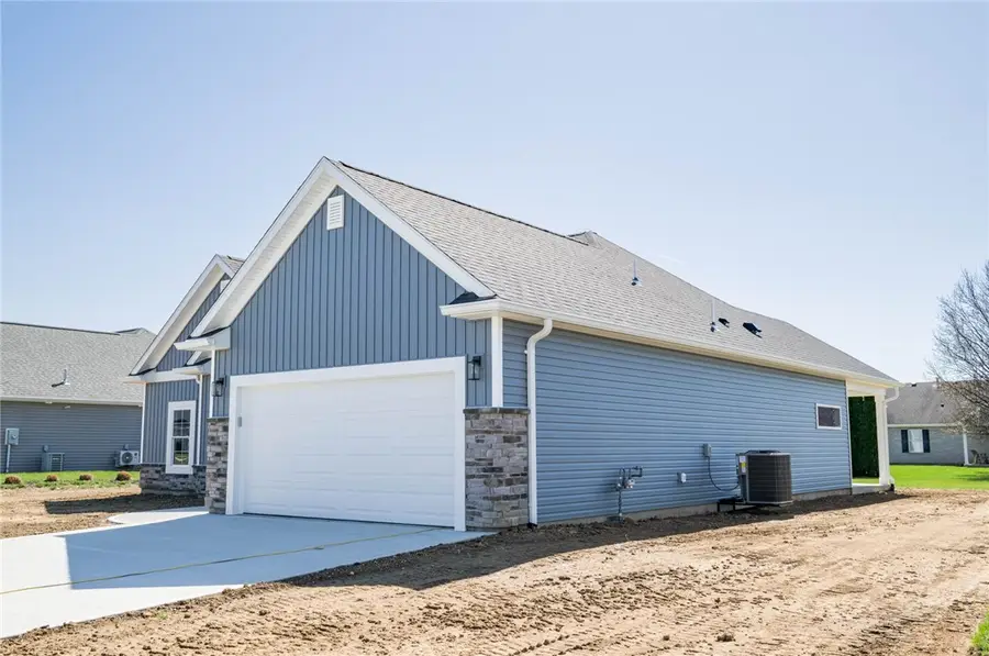 2917 Seminole Way, Piqua, OH 45356 - #3