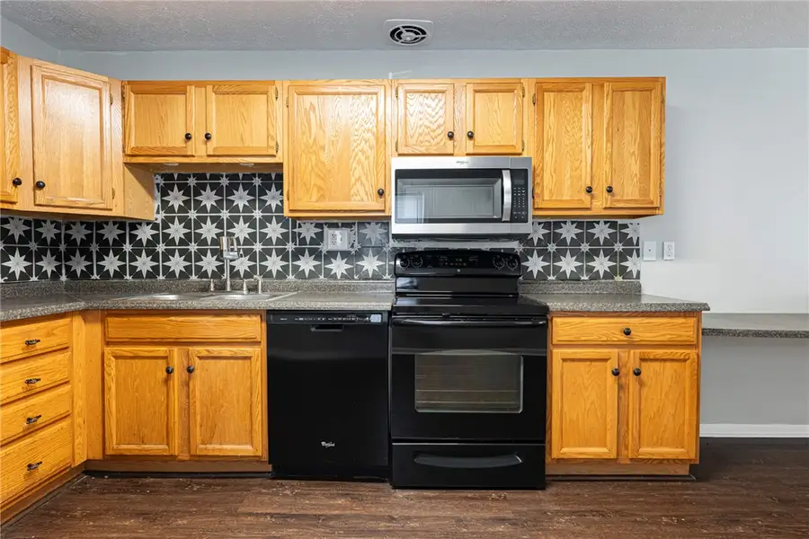 190 Cato Drive, Xenia, OH 45385 - #3