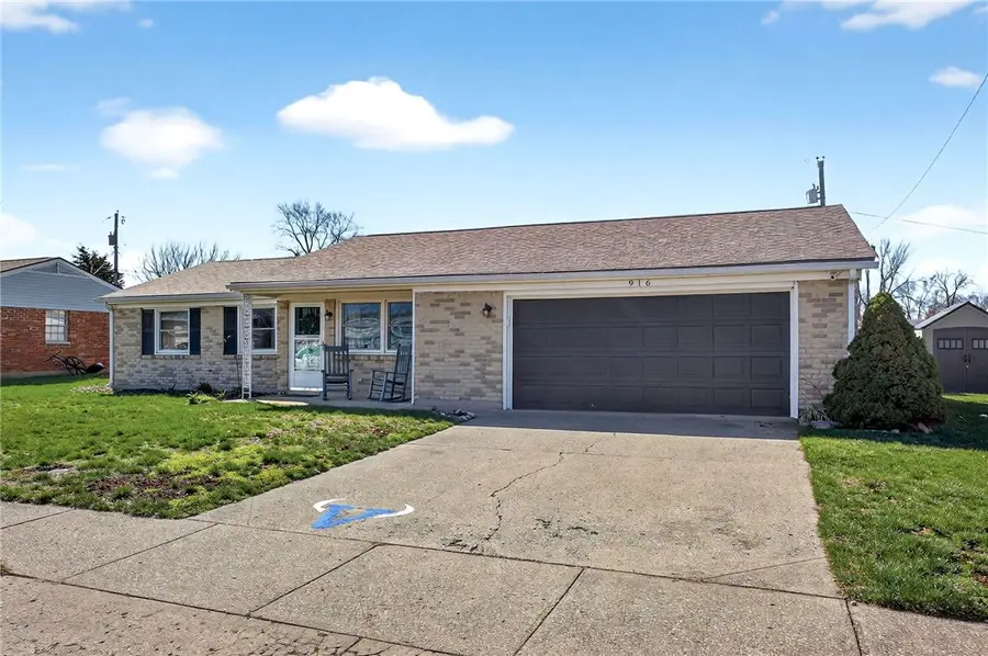 916 Mystic Lane, Troy, OH 45373 - #3