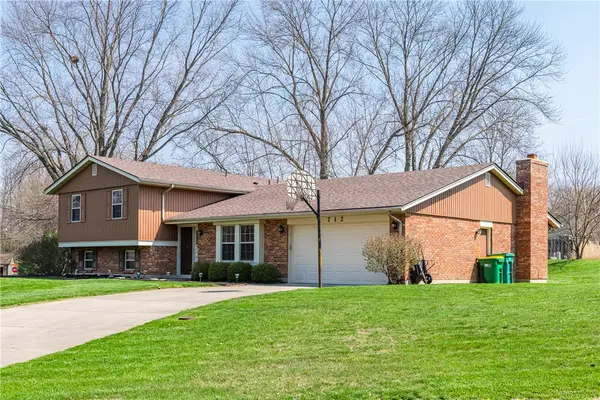 712 Tealwood Drive, Beavercreek, OH 45430