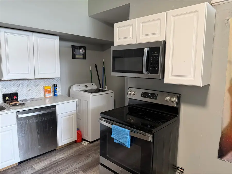 9 Mario Drive, Dayton, OH 45426 - #3