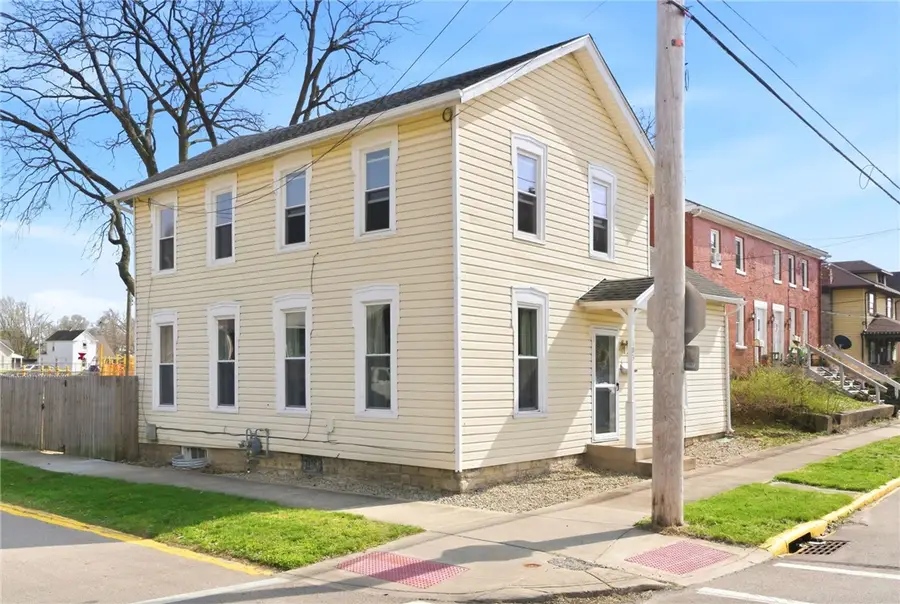 103 S Crawford Street, Troy, OH 45373 - #2