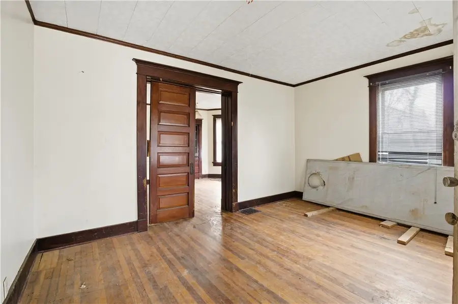 136 N Spring Street, Wilmington, OH 45177 - #3