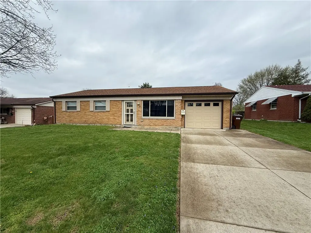 87 Brent Drive, Fairborn, OH 45324 - #1