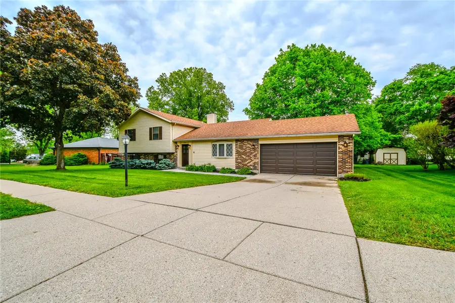 600 Royal Springs Drive, Springboro, OH 45066 - #2