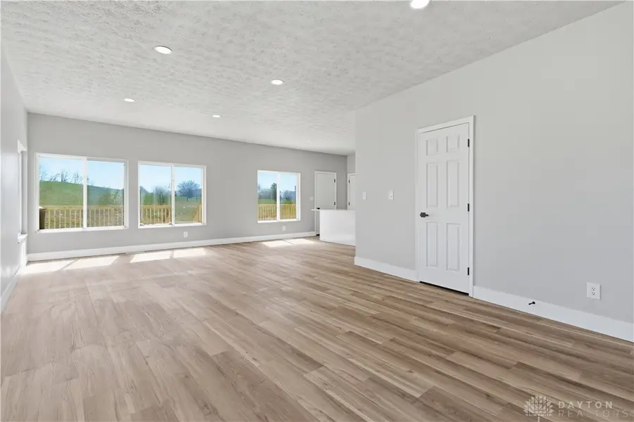 10124 S Cliff Swallow Court, Miamisburg, OH 45342 - #3