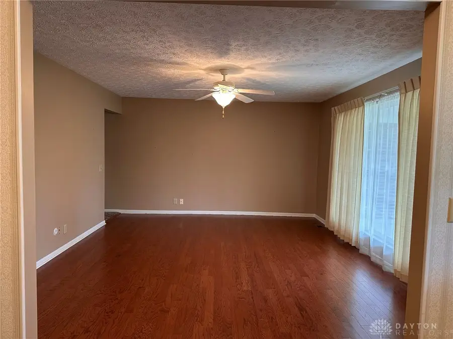 140 Outerview Drive, Xenia, OH 45385 - #3