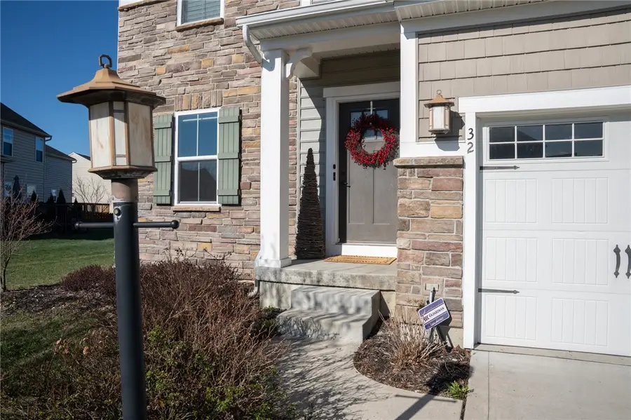 32 Waterford Boulevard, Fairborn, OH 45324 - #2