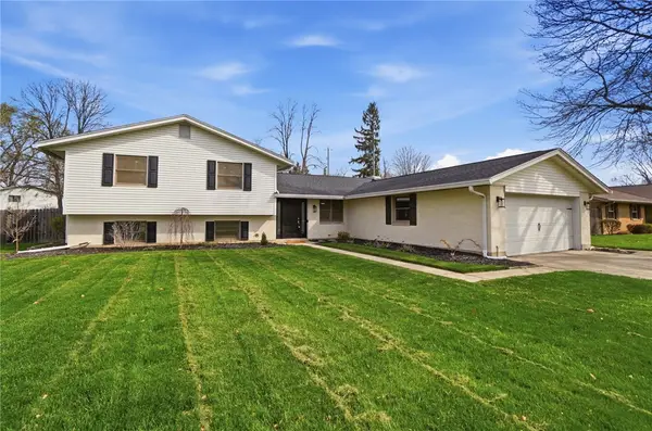 1007 Hyde Park Drive, Centerville, OH 45429