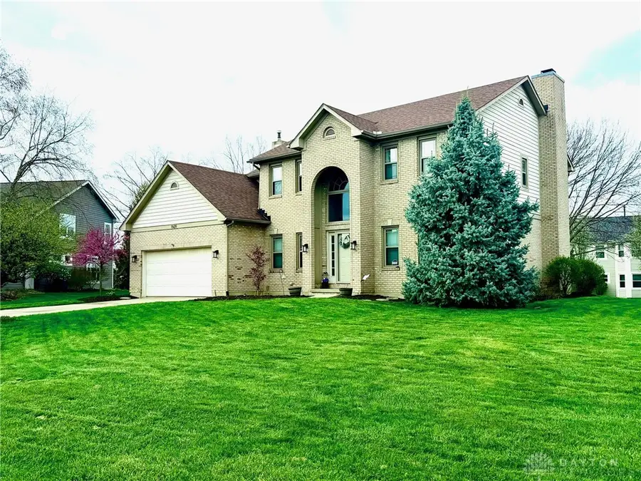 1629 Sunnington Grove Drive, Washington, OH 45458 - #2