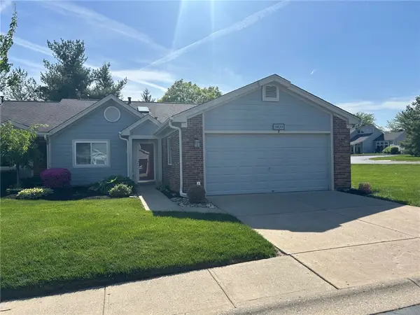 1809 Yardley Circle, Centerville, OH 45459