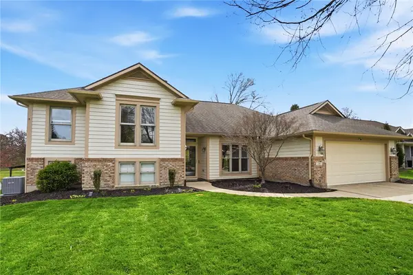 30 Lakeside Drive, Springboro, OH 45066