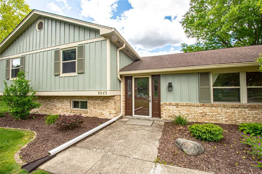 9043 Academy View Court, Washington, OH 45458 - #2