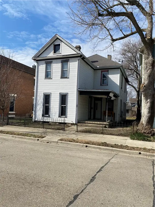 39 Clover Street, Dayton, OH 45410