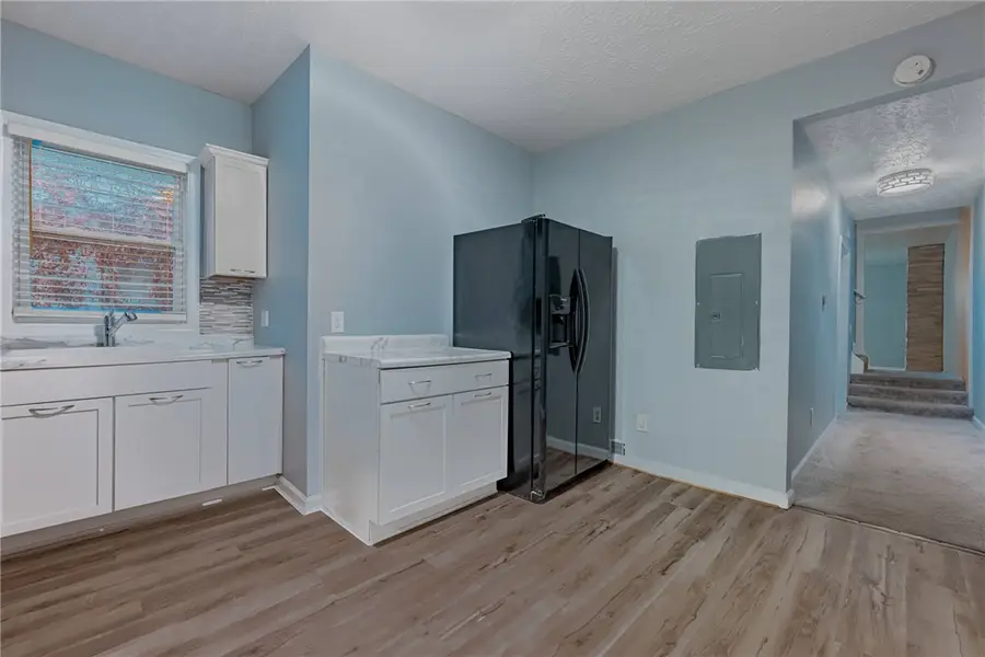 1041 Vine Street, Hamilton, OH 45011 - #3