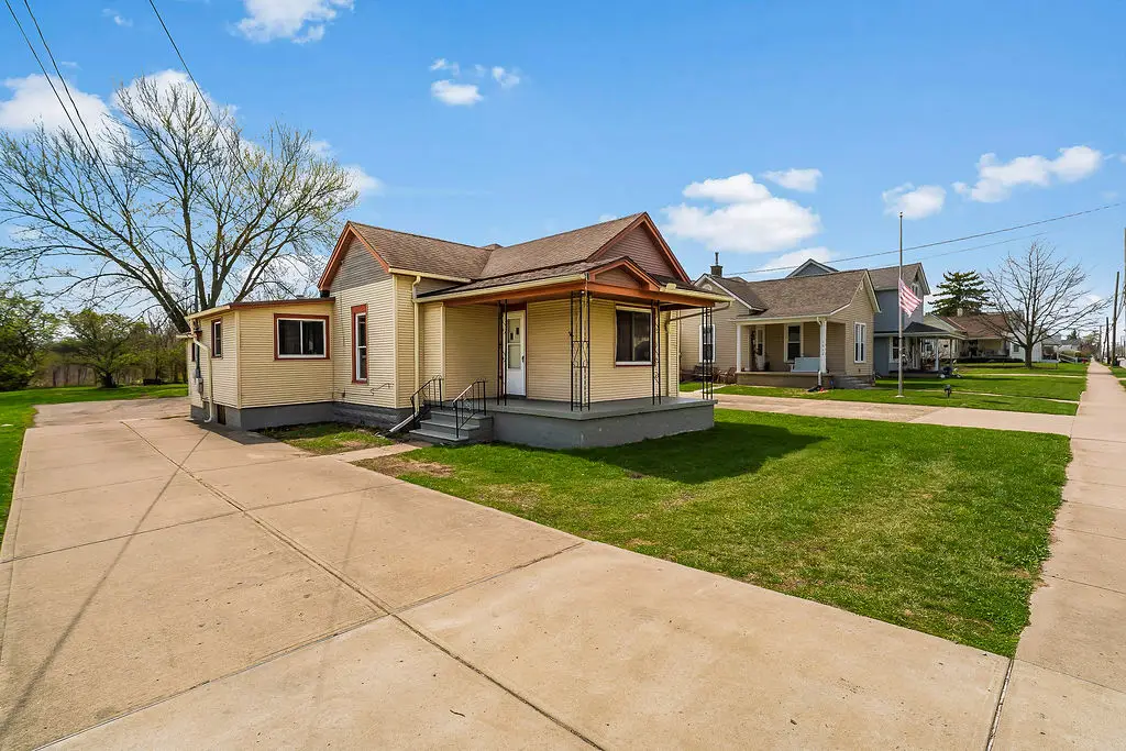 1504 W Main Street, New Lebanon, OH 45345 - #1