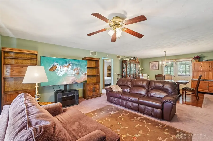 203 N Bickett Road, Xenia, OH 45385 - #3