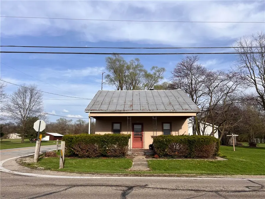 1292 Medway New Carlisle Road, Bethel, OH 45341 - #2