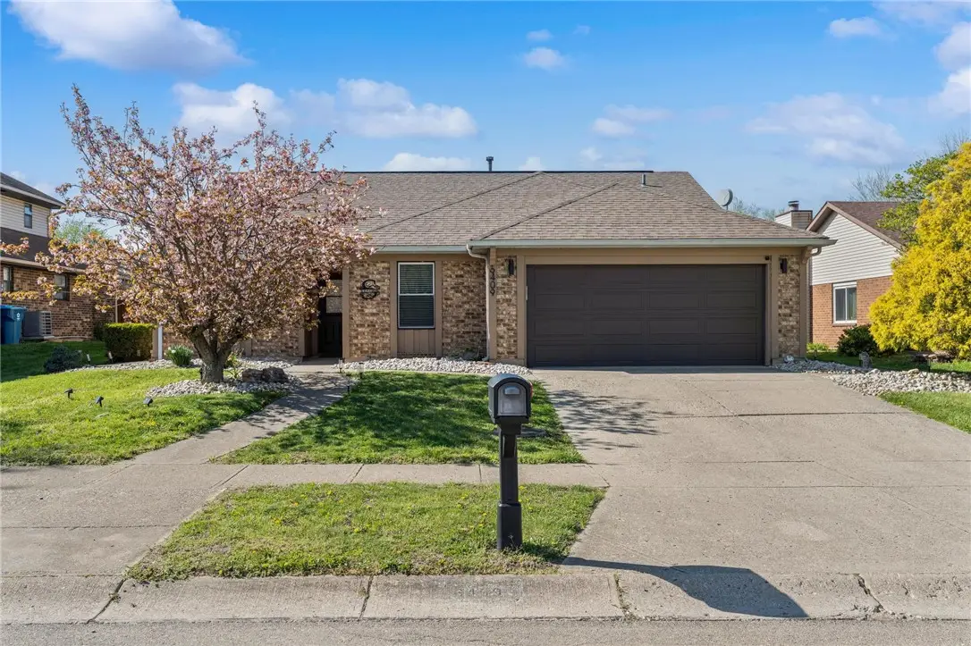 6409 Prairie Creek Court, Huber Heights, OH 45424 - #1