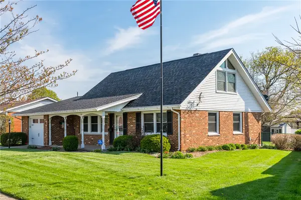 320 N Garber Drive, Tipp City, OH 45371