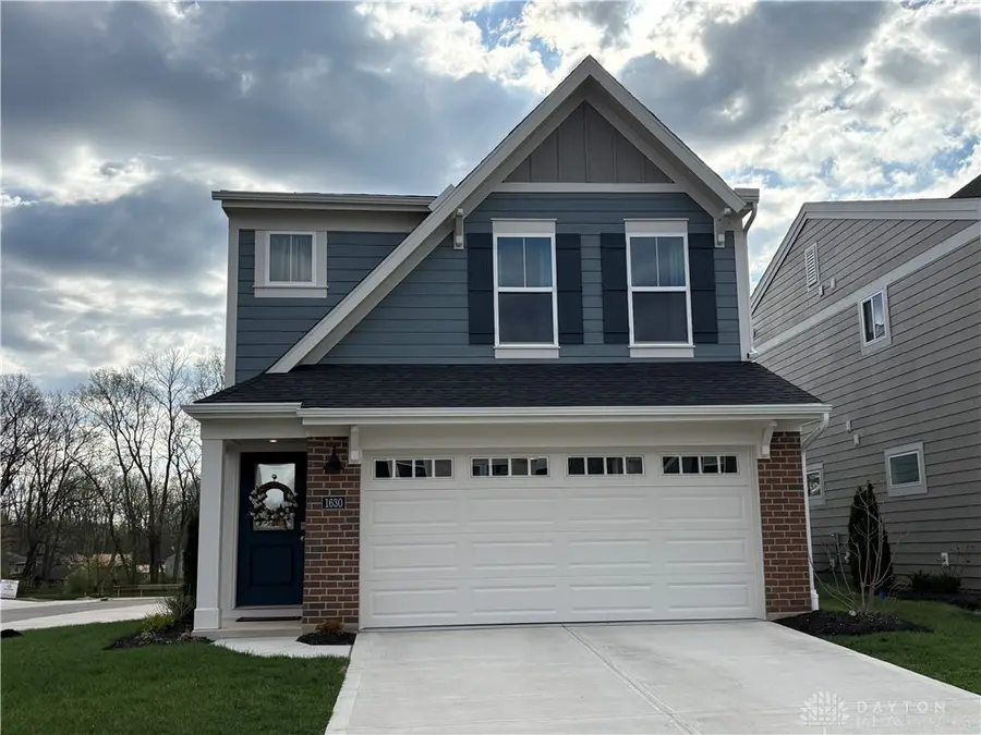 1630 S Golden Clove Bend, Sugarcreek, OH 45305 - #2