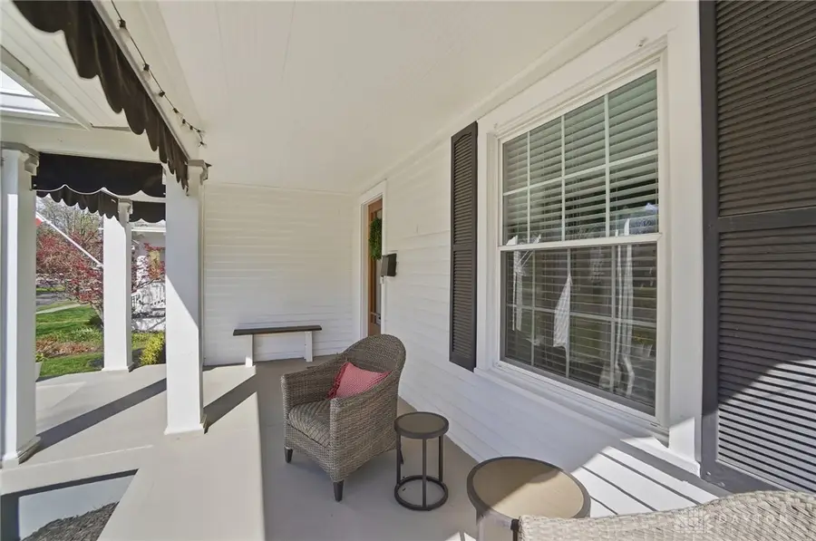 19 Beverly Place, Oakwood, OH 45419 - #3