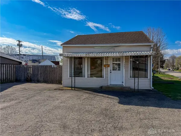 1223 South Street, Piqua, OH 45356