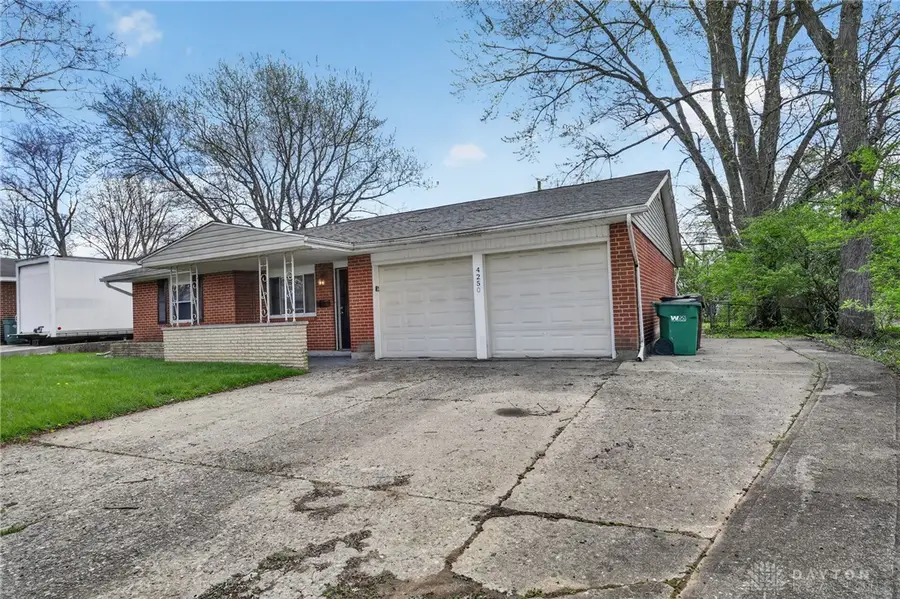 4250 Nevada Avenue, Trotwood, OH 45416 - #2