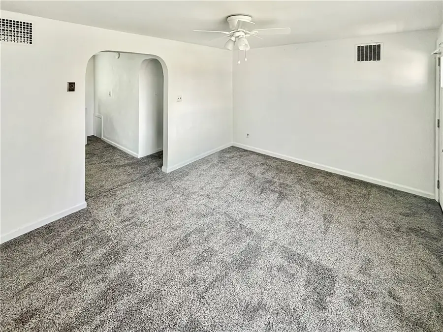 8411 Pitsburg Laura Road, Pitsburg, OH 45358 - #3