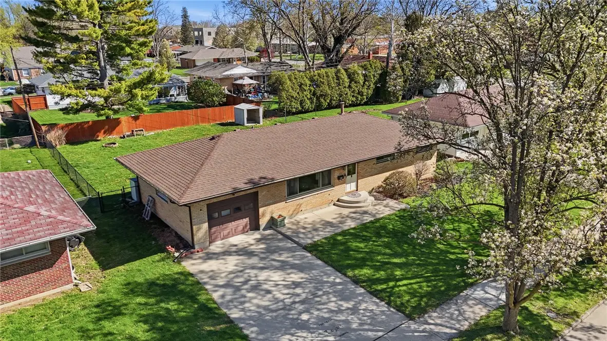 1325 Chelsea Road, Troy, OH 45373 - #1