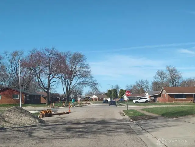 321 E Eppington Drive, Dayton, OH 45426 - #3