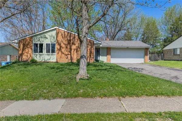 4933 Arrowview Drive, Huber Heights, OH 45424