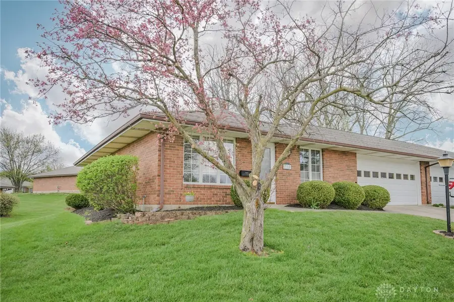 732 Grandview Drive, Springfield, OH 45503 - #3