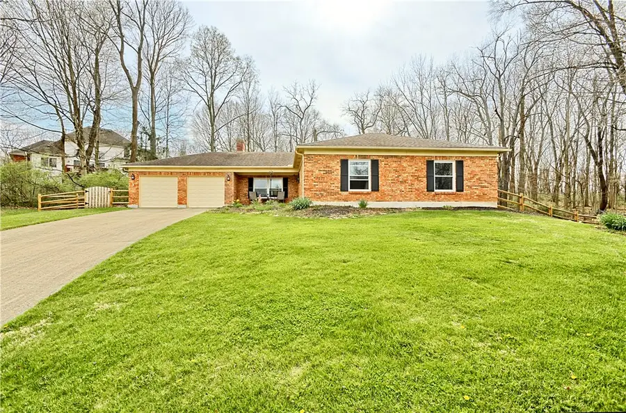500 Woodcove Way, Beavercreek, OH 45430 - #2