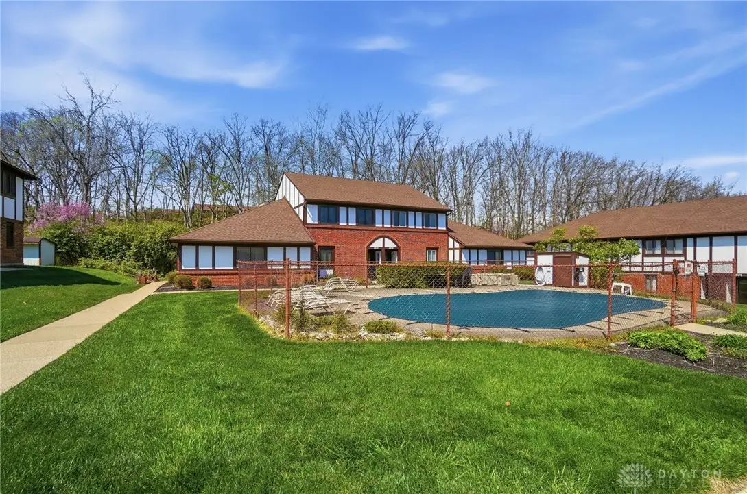 1823 Sheltering Tree Drive, West Carrollton, OH 45449 - #1