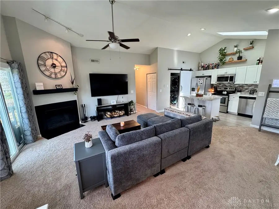 241 Queens Crossing, Centerville, OH 45458 - #3