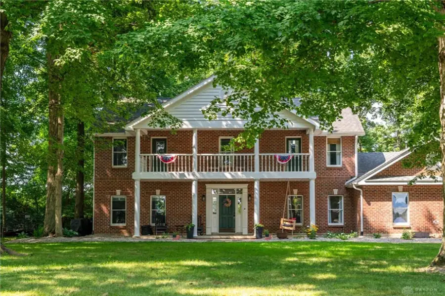 4341 Lone Wolf Avenue, Mad River, OH 45502 - #3