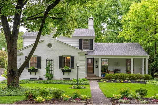 616 Garden Road, Oakwood, OH 45419