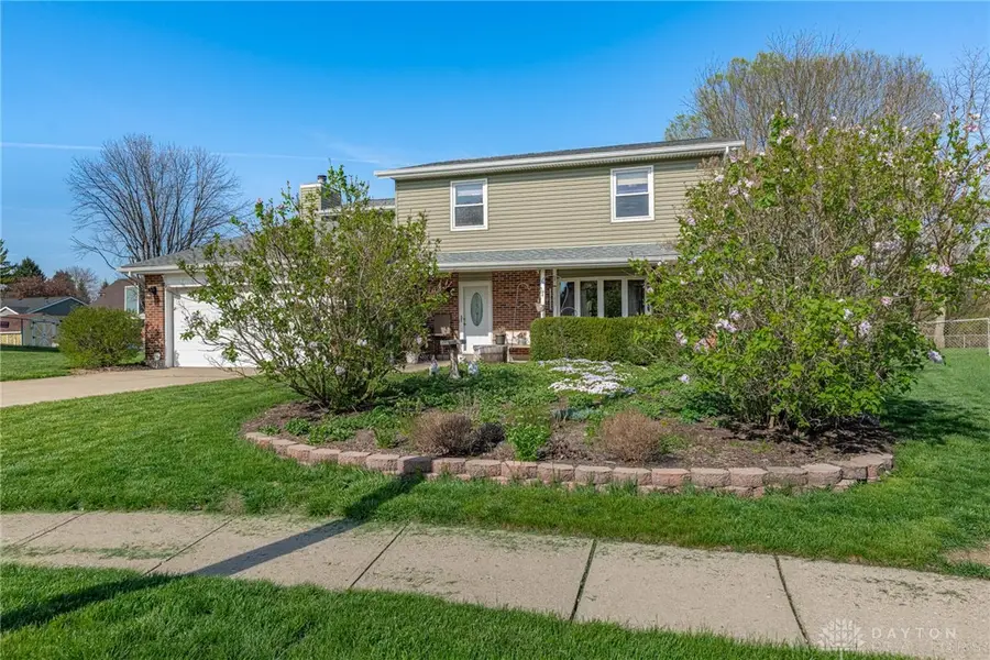 1011 Brookwood Court, Fairborn, OH 45324 - #2