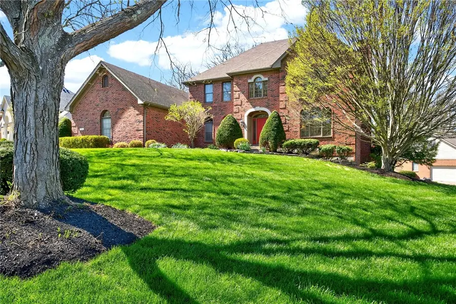 611 Southern Belle Boulevard, Beavercreek, OH 45434 - #2