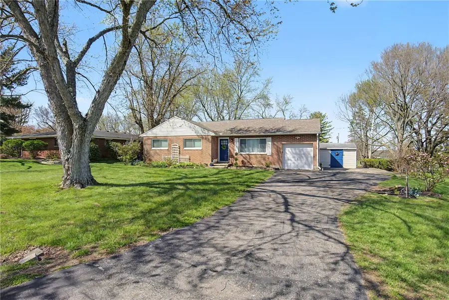 3526 Pamona Drive, Beavercreek, OH 45440 - #3