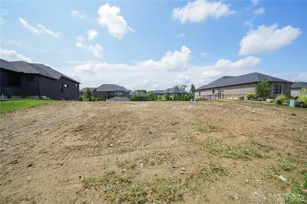 1947 Horseshoe Bend, Washington Twp, OH 45458