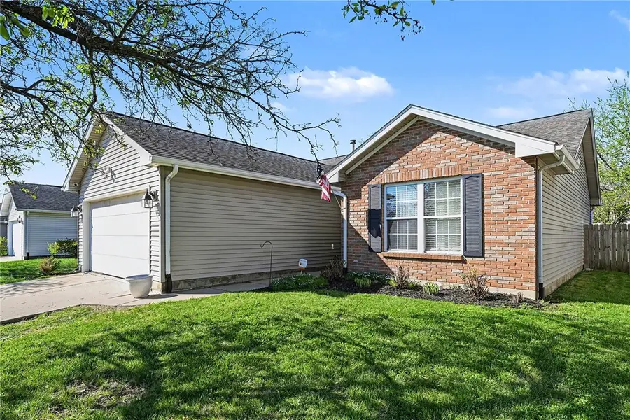 2460 Miami Village Drive, Miamisburg, OH 45342 - #3