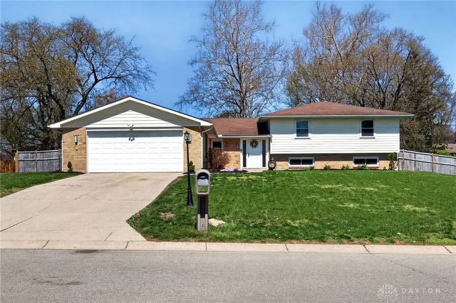 689 Chipplegate Drive, Centerville, OH 45459 - #3